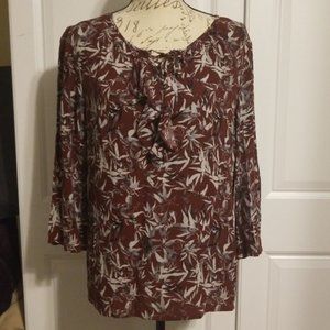 Like new Flowy leaf top